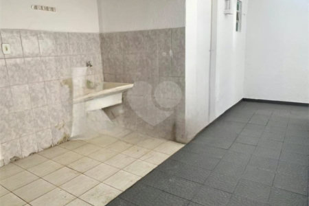 Casa à venda com 2 quartos, sendo 1 suíte,  em Jardim Pitangueiras I, Jundiaí, SP