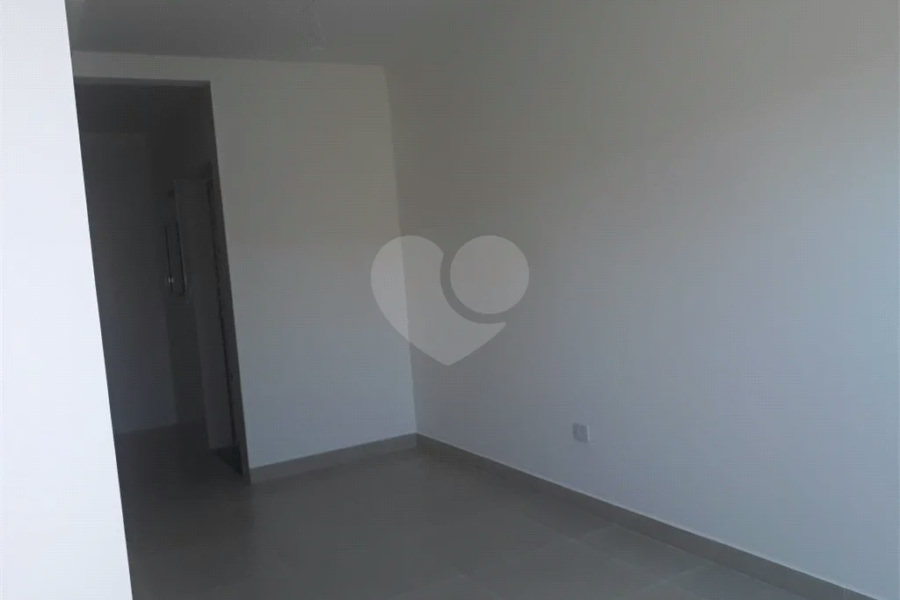 Casa à venda com 2 suítes no condomínio martinha, São Paulo - SP
