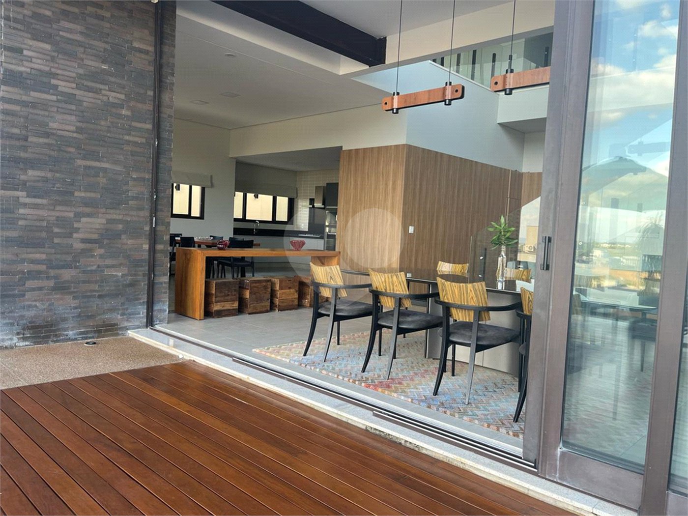 Casa à venda com 4 suítes no condomínio Residencial Campo de Toscana, Vinhedo - SP