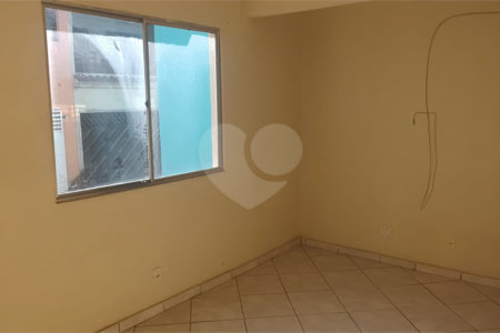 Casa à venda com 2 quartos em Campo Grande, Rio de Janeiro, RJ