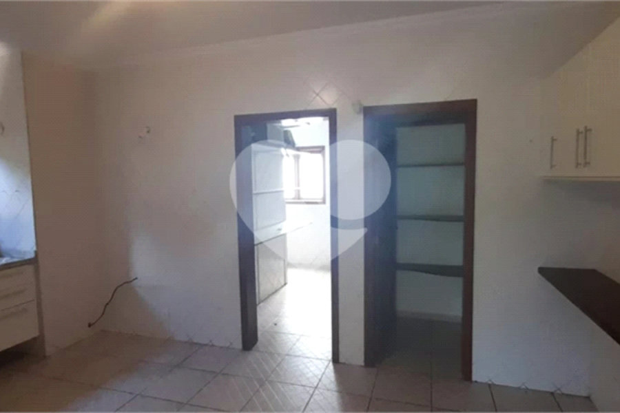 Casa à venda com 3 suítes no condomínio Sausalito, Mairiporã - SP