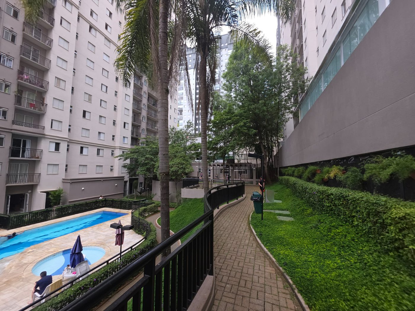 Apartamento à venda com 3 quartos, sendo 1 suíte, em Vila Augusta, Guarulhos, SP