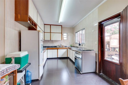 Sobrado à venda com 3 quartos, sendo 1 suíte, em Chácara Flora, São Paulo, SP