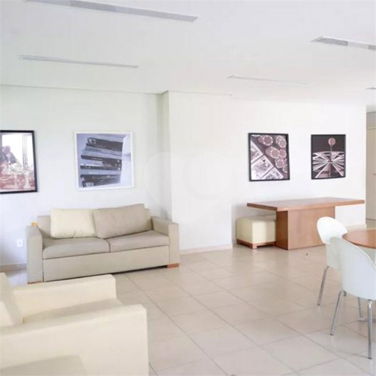 Apartamento à venda com 2 quartos, sendo 1 suíte,  em Interlagos, São Paulo, SP