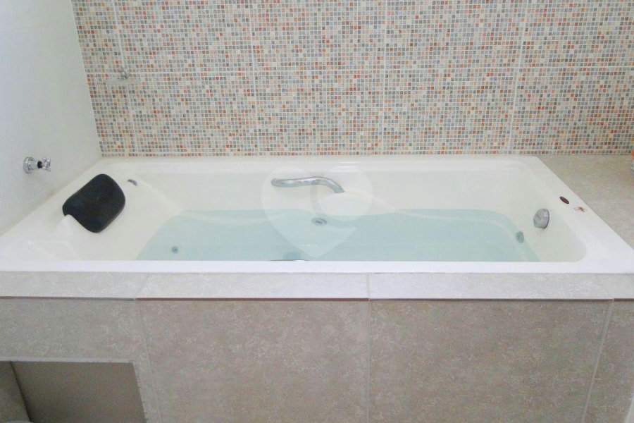Sobrado à venda ou para alugar com 4 quartos, sendo 1 suíte, em Santana, São Paulo, SP