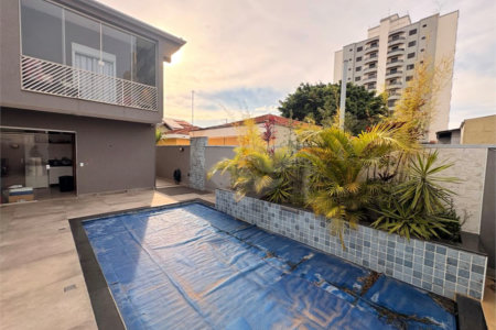 Sobrado à venda com 3 suítes em Vila Milton, Guarulhos, SP