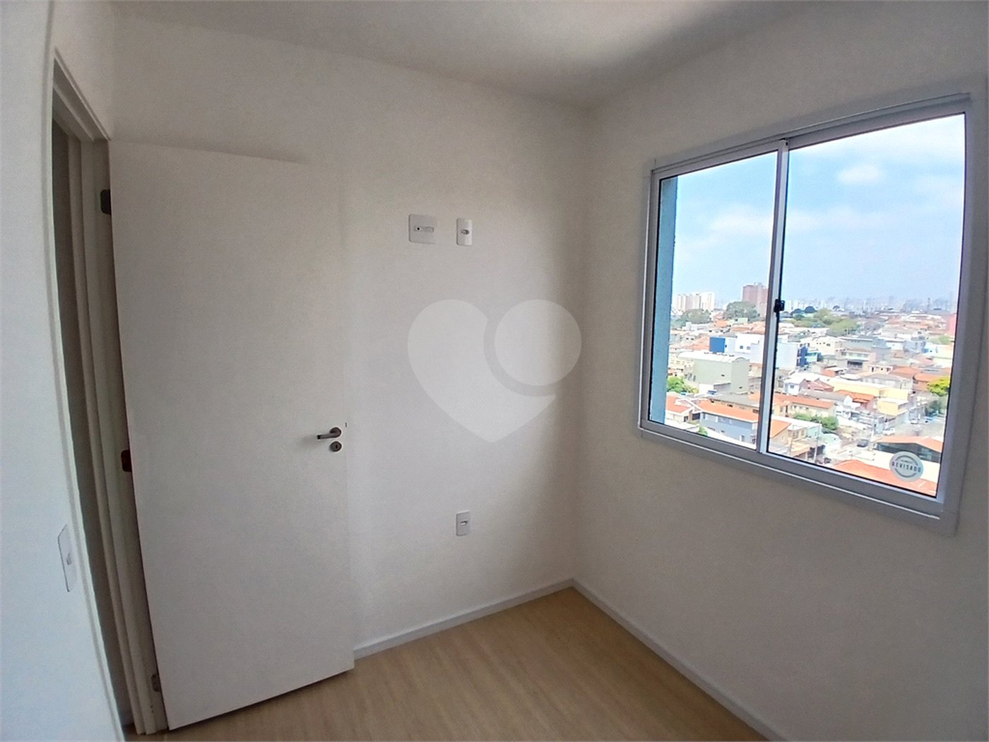 Apartamento à venda com 2 quartos em Vila Pereira Barreto, São Paulo, SP