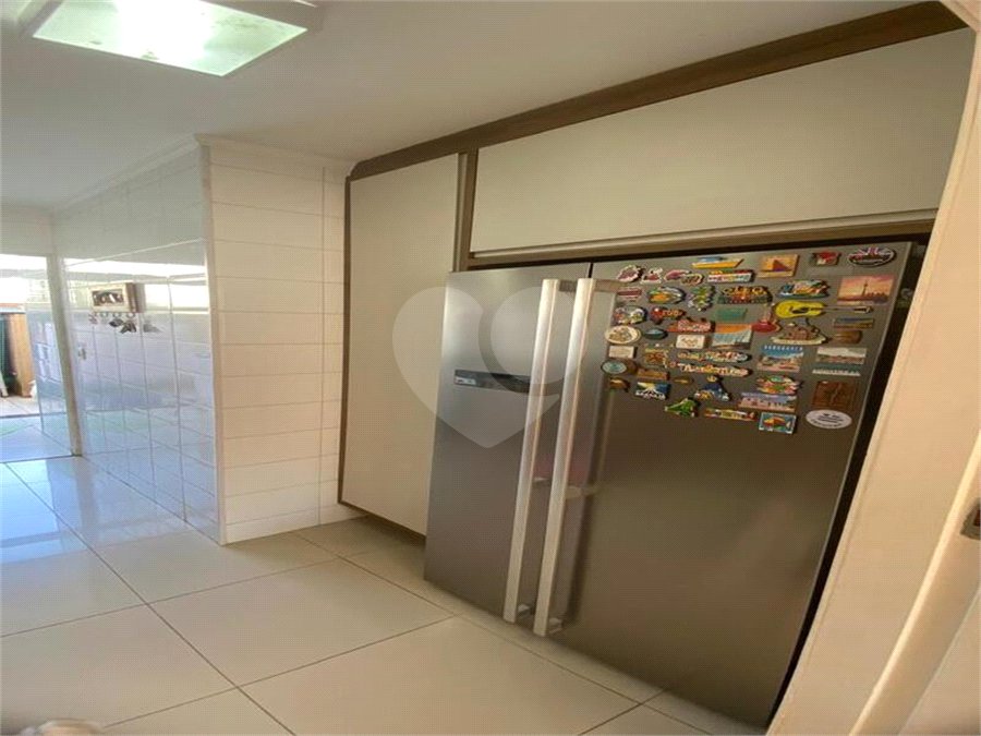 Casa à venda com 3 quartos, sendo 1 suíte, no condomínio Residencial Green Village, Indaiatuba - SP