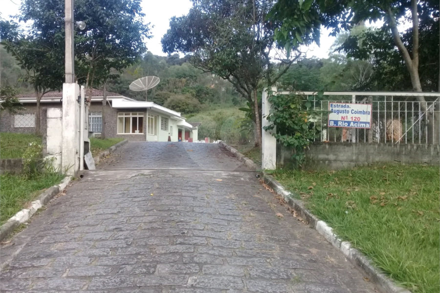 Casa à venda com 4 quartos, sendo 1 suíte, em Rio Acima, Mairiporã, SP