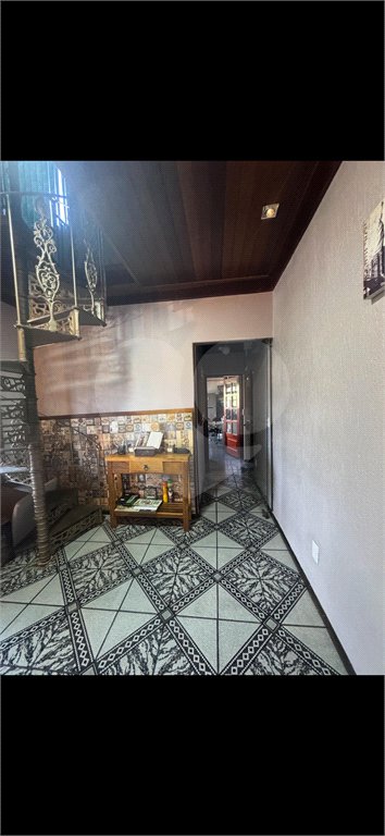 Casa à venda ou para alugar com 3 suítes em Jardim Lago Azul, Louveira, SP
