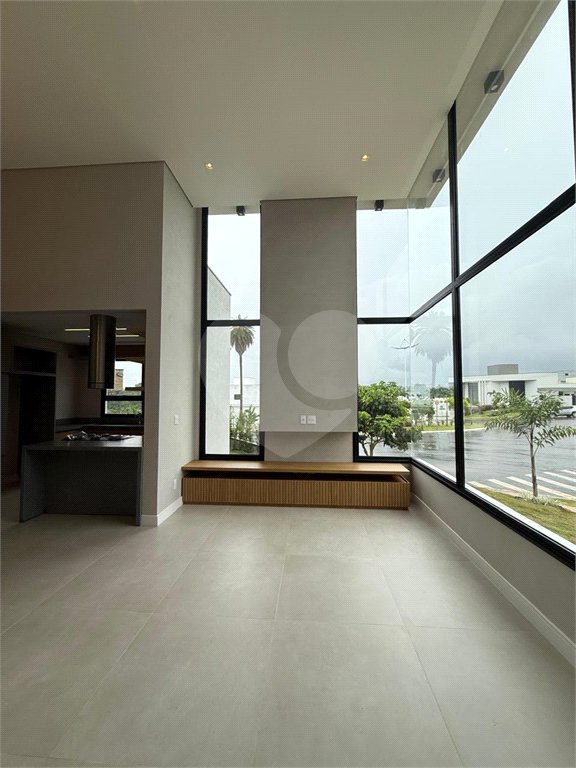 Casa à venda com 3 suítes no condomínio Piemonte, Indaiatuba - SP