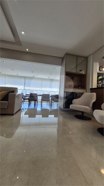 Apartamento à venda com 3 suítes em Santa Teresinha, São Paulo, SP