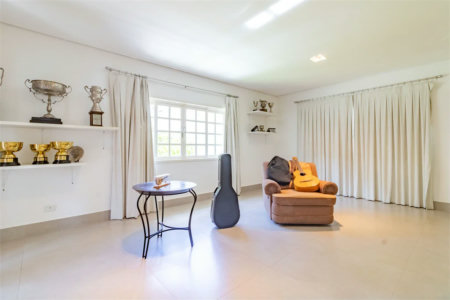 Casa à venda com 7 quartos, sendo 5 suítes, em Morumbi, São Paulo, SP