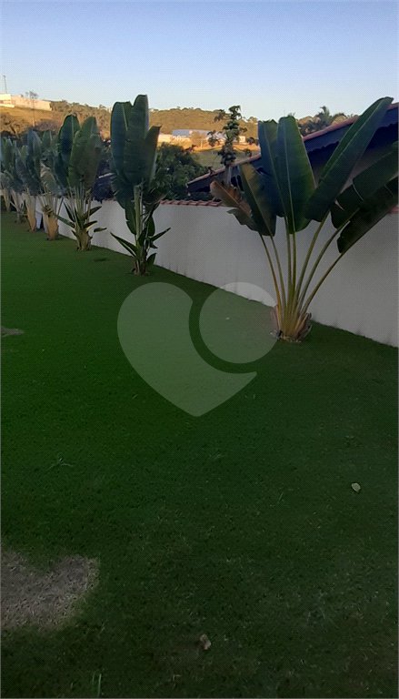 Casa à venda ou para alugar com 5 quartos, sendo 1 suíte, no Centro, Bom Jesus dos Perdões, SP