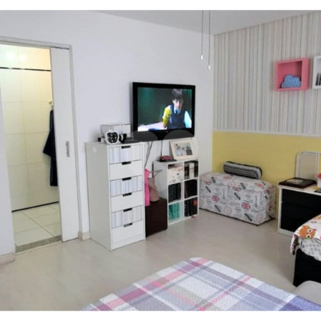 Casa à venda com 5 quartos, sendo 4 suítes, em Água Fria, São Paulo, SP
