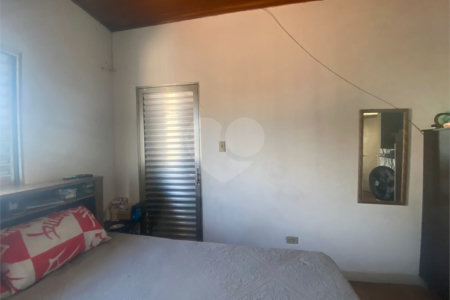 Sobrado à venda com 4 quartos em Vila Gustavo, São Paulo, SP