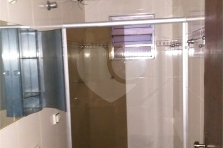 Sobrado à venda com 3 quartos, sendo 1 suíte, em Jardim Cruz do Corisco, São Paulo, SP