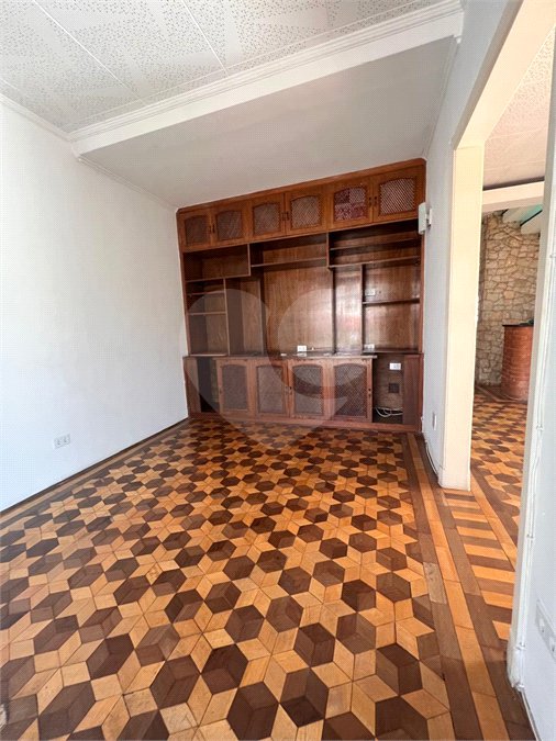 Sobrado à venda com 3 quartos, sendo 1 suíte, em Planalto Paulista, São Paulo, SP