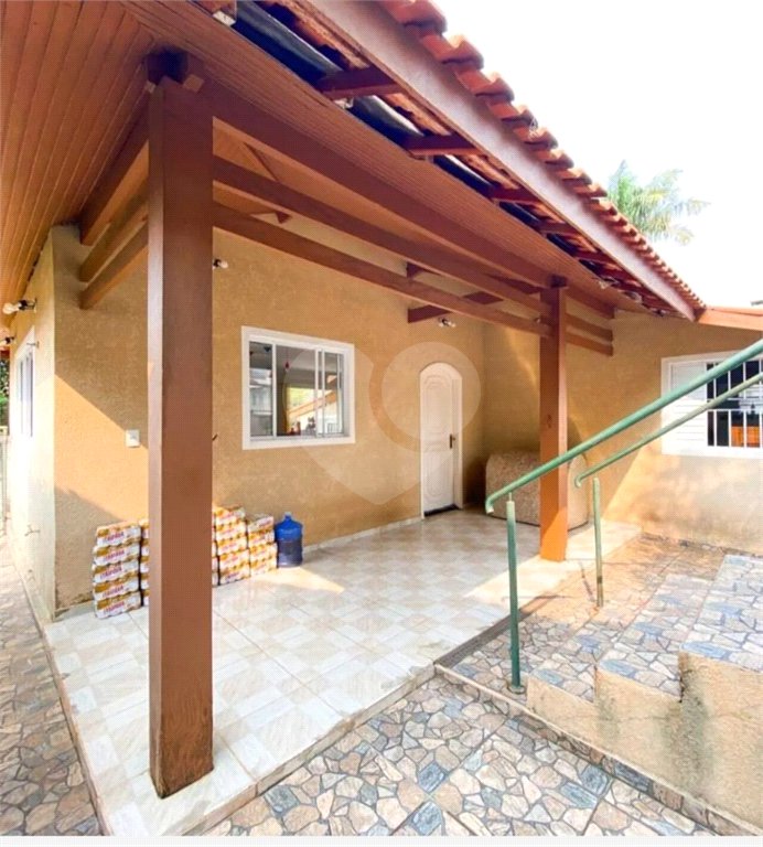 Casa à venda com 2 suítes em Retiro das Fontes, Atibaia, SP