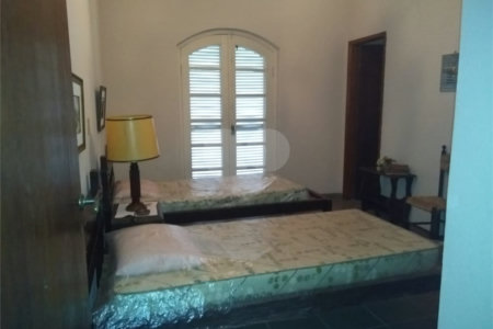 Sítio à venda com 5 suítes no Centro, Araçoiaba da Serra, SP