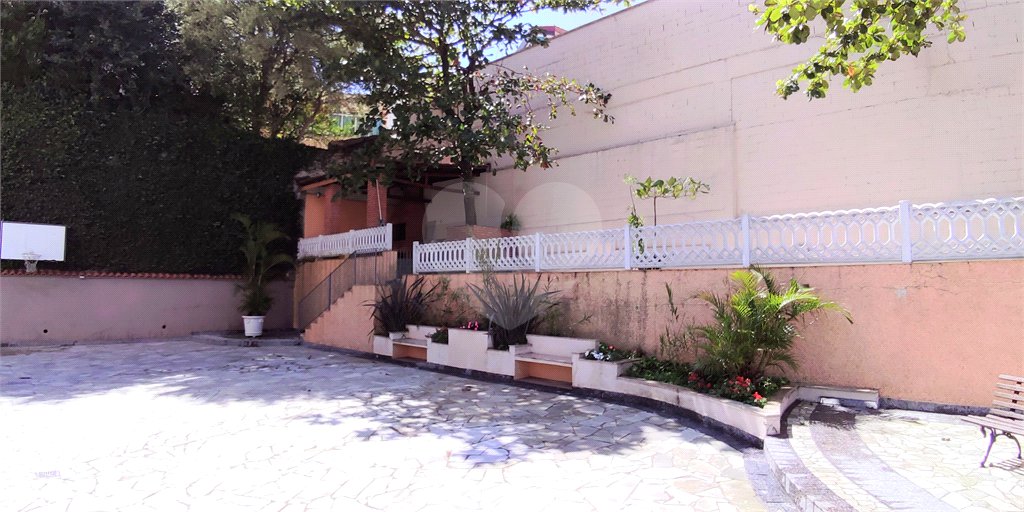 Apartamento à venda com 3 quartos, sendo 1 suíte, em Vila Paulicéia, São Paulo, SP