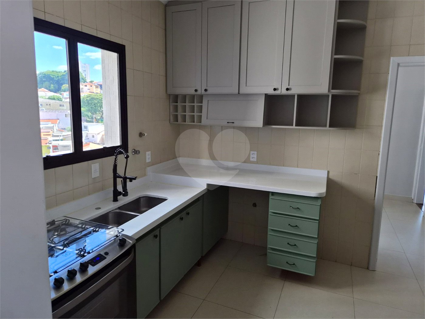 Apartamento à venda ou para alugar com 4 quartos, sendo 2 suítes, em Santana, São Paulo, SP