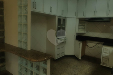 Casa à venda com 4 quartos, sendo 2 suítes,  no condomínio Lake Louise, São Paulo - SP