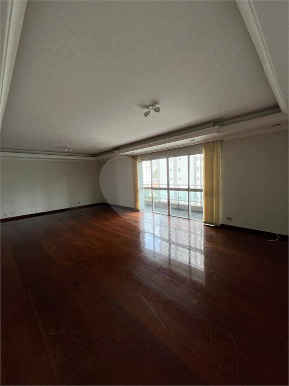 Apartamento à venda com 3 suítes em Aclimação, São Paulo, SP