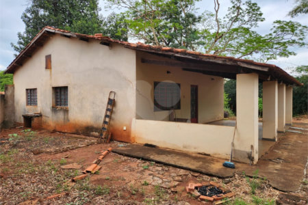 Chácara à venda com 2 quartos em Jardim Califórnia, Araraquara, SP