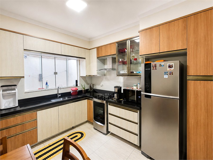 Casa à venda com 2 quartos, sendo 1 suíte, em Cidade Boa Vista, Suzano, SP