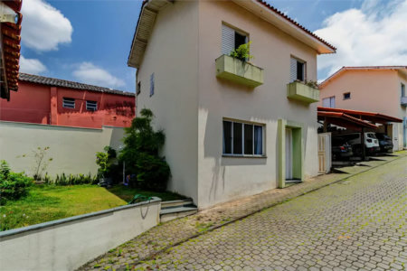 Casa de condomínio próximo do Jardim Bonfiglioli