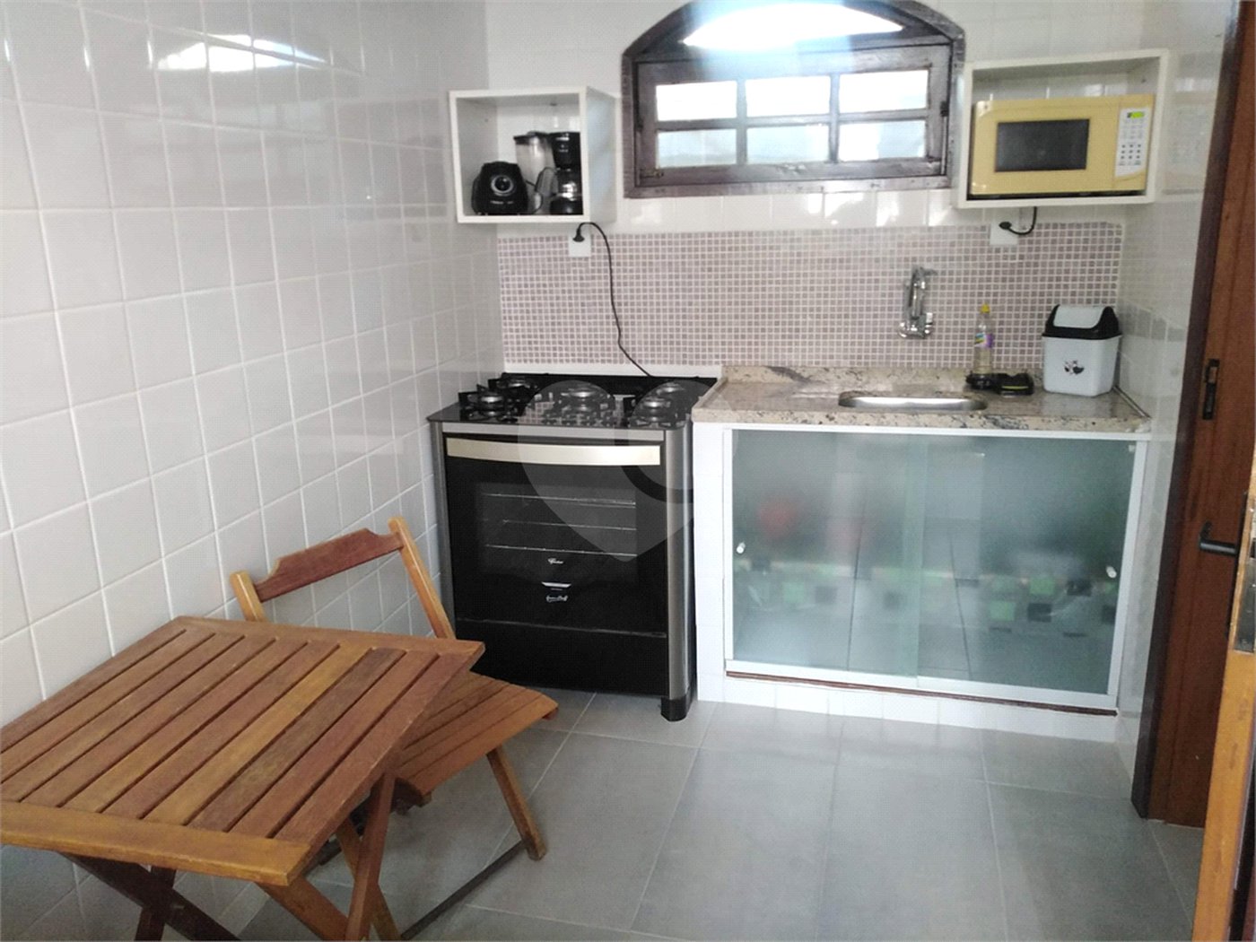 Casa em condomínio à venda com 3 quartos, sendo 1 suíte,  em Baia Formosa, Armação dos Búzios, RJ