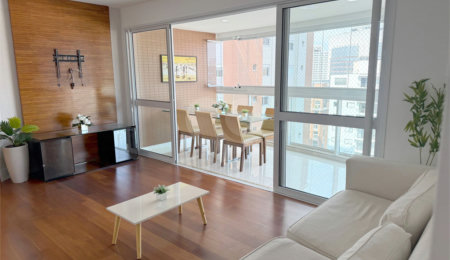 Apartamento para alugar com 3 quartos, sendo 1 suíte,  em Vila Olímpia, São Paulo, SP