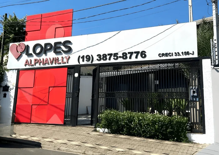 Conectamos você ao imóvel ideal com segurança.