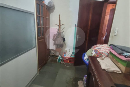 Casa à venda com 3 quartos, sendo 1 suíte, no Centro, Vinhedo, SP