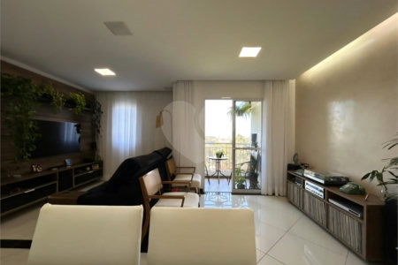Apartamento à venda com 2 quartos, sendo 1 suíte,  em Planalto, São Bernardo do Campo, SP