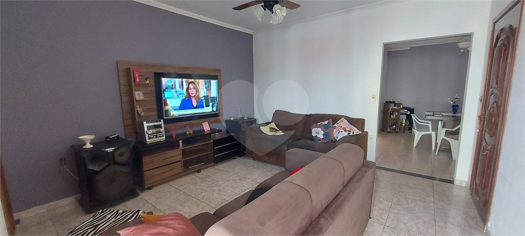 Casa à venda com 2 quartos, sendo 1 suíte, em Vila Jardini, Sorocaba, SP
