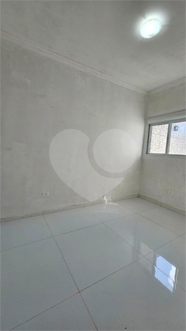 Casa Térrea à venda com 3 quartos, sendo 1 suíte,  em Villa Di Cesar, Mogi das Cruzes, SP