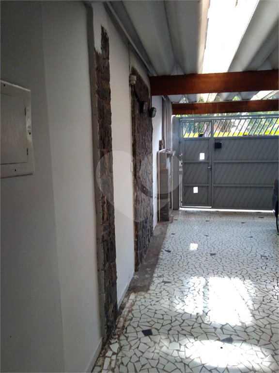 Sobrado à venda com 3 quartos em Vila Cordeiro, São Paulo, SP