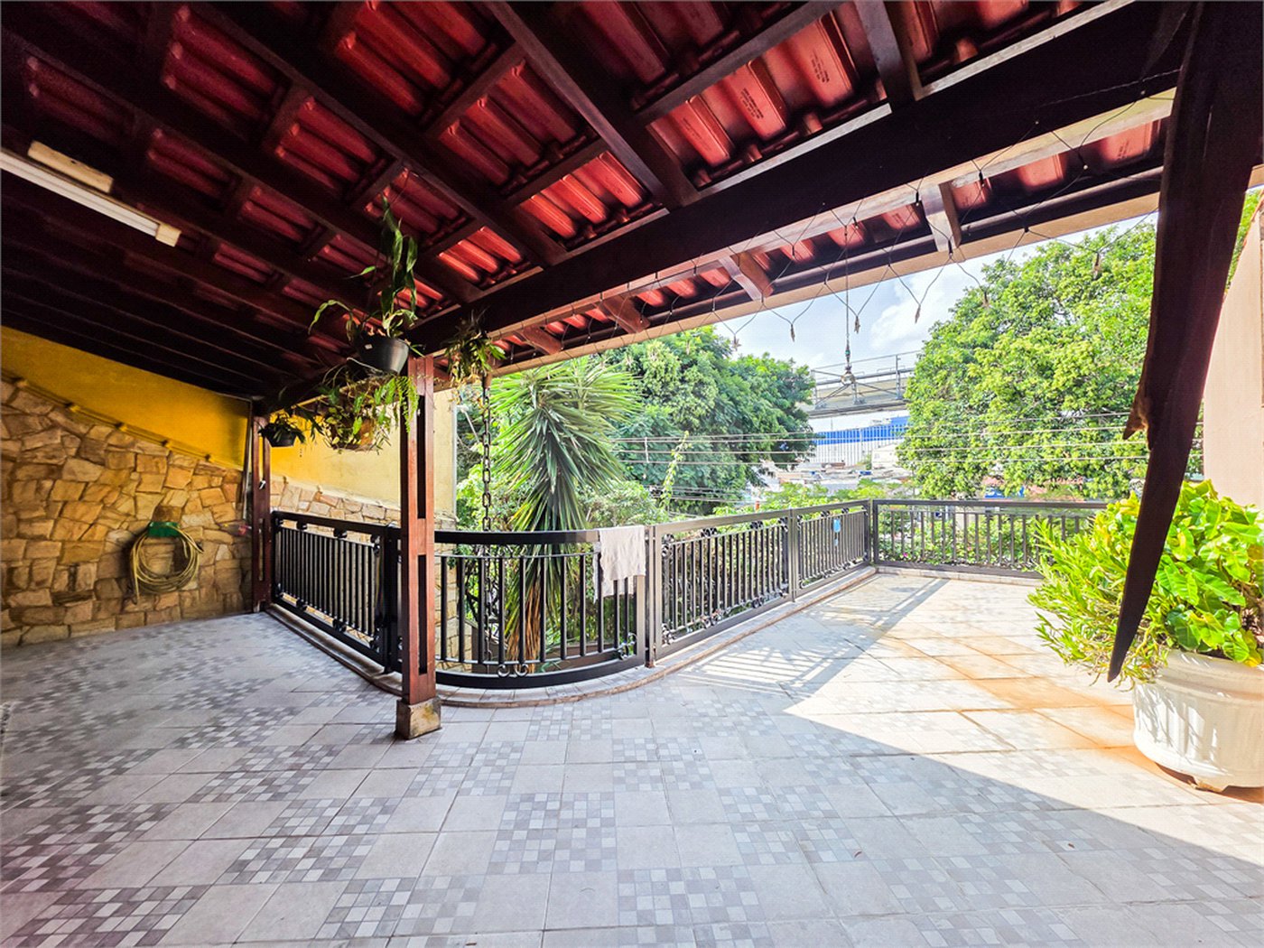 Casa à venda com 4 quartos, sendo 1 suíte, em Sapopemba, São Paulo, SP