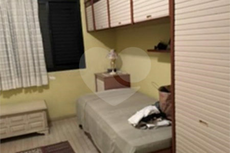 Apartamento à venda com 3 quartos, sendo 1 suíte,  em Jardim das Acácias, São Paulo, SP