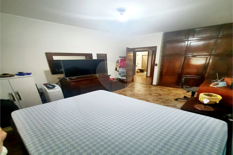 Casa à venda com 4 quartos em Jardim Almeida Prado, Guarulhos, SP