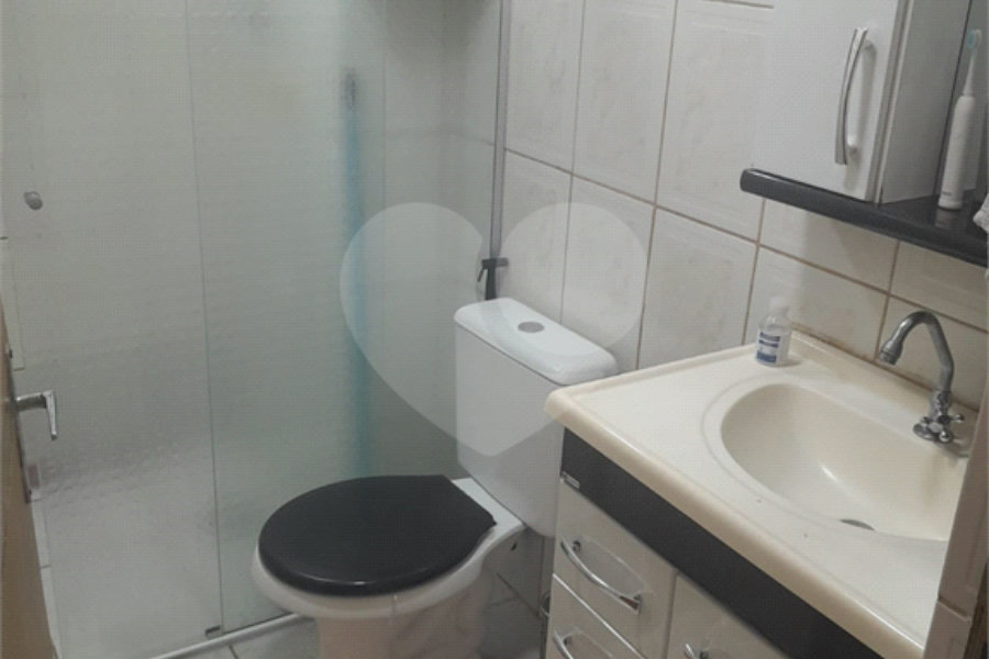 Apartamento à venda com 2 quartos em Cidade Tiradentes, São Paulo, SP