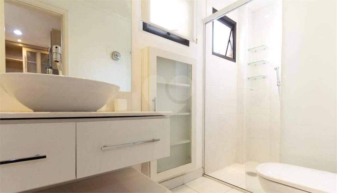 Apartamento à venda com 1 quarto em Indianópolis, São Paulo, SP