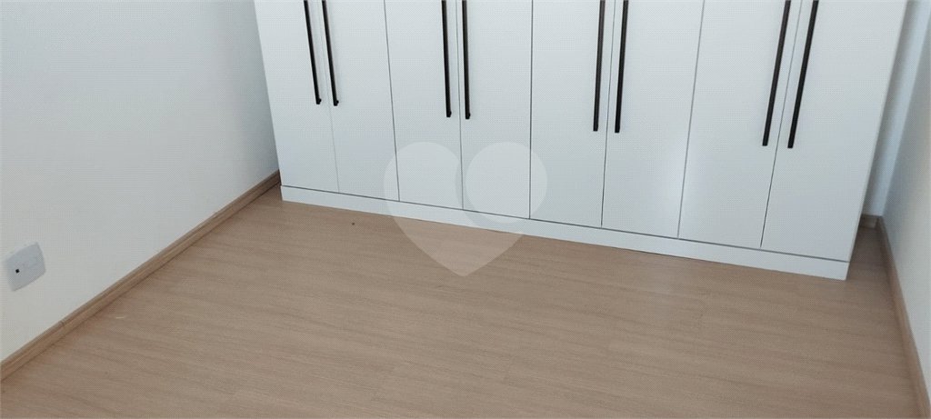 Apartamento à venda com 2 quartos, sendo 1 suíte, em Vila Macia, Itapetininga, SP