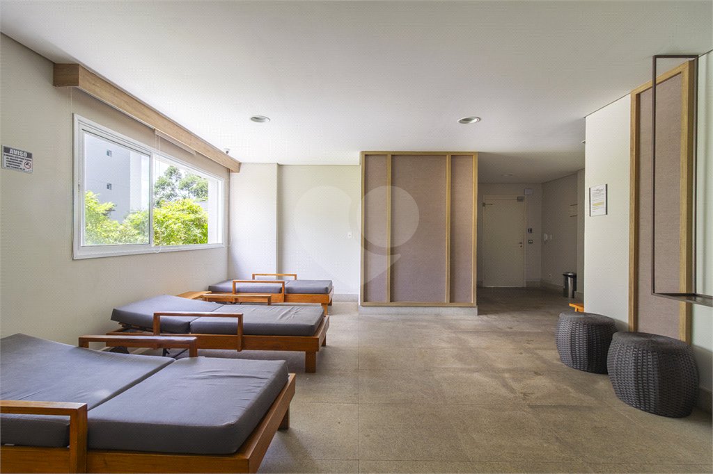 Apartamento à venda com 3 quartos, sendo 1 suíte,  em Jardim Vazani, São Paulo, SP