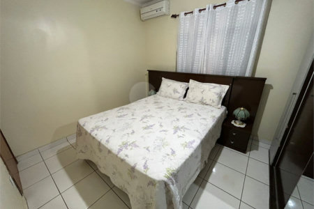 Casa à venda com 3 quartos em Engenheiro Carlos de Lacerda Chaves, Ribeirão Preto, SP