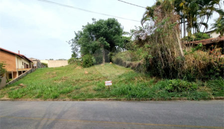 Terreno à venda no condomínio Estância Marambaia, Vinhedo - SP