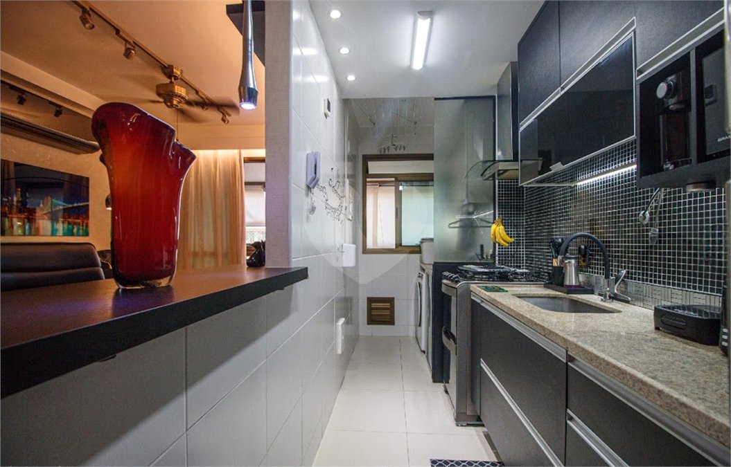 Apartamento à venda com 2 quartos, sendo 1 suíte, em Rio Comprido, Rio de Janeiro, RJ