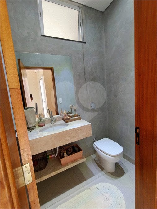 Casa à venda com 3 quartos, sendo 1 suíte, em Jardim Santa Cecília, Ribeirão Preto, SP